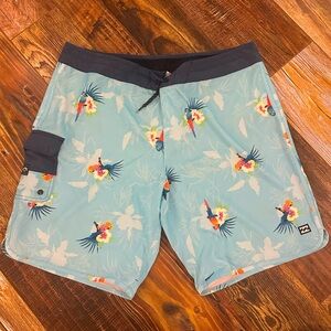 Men’s Billabong tropical boardshorts. Size 38
